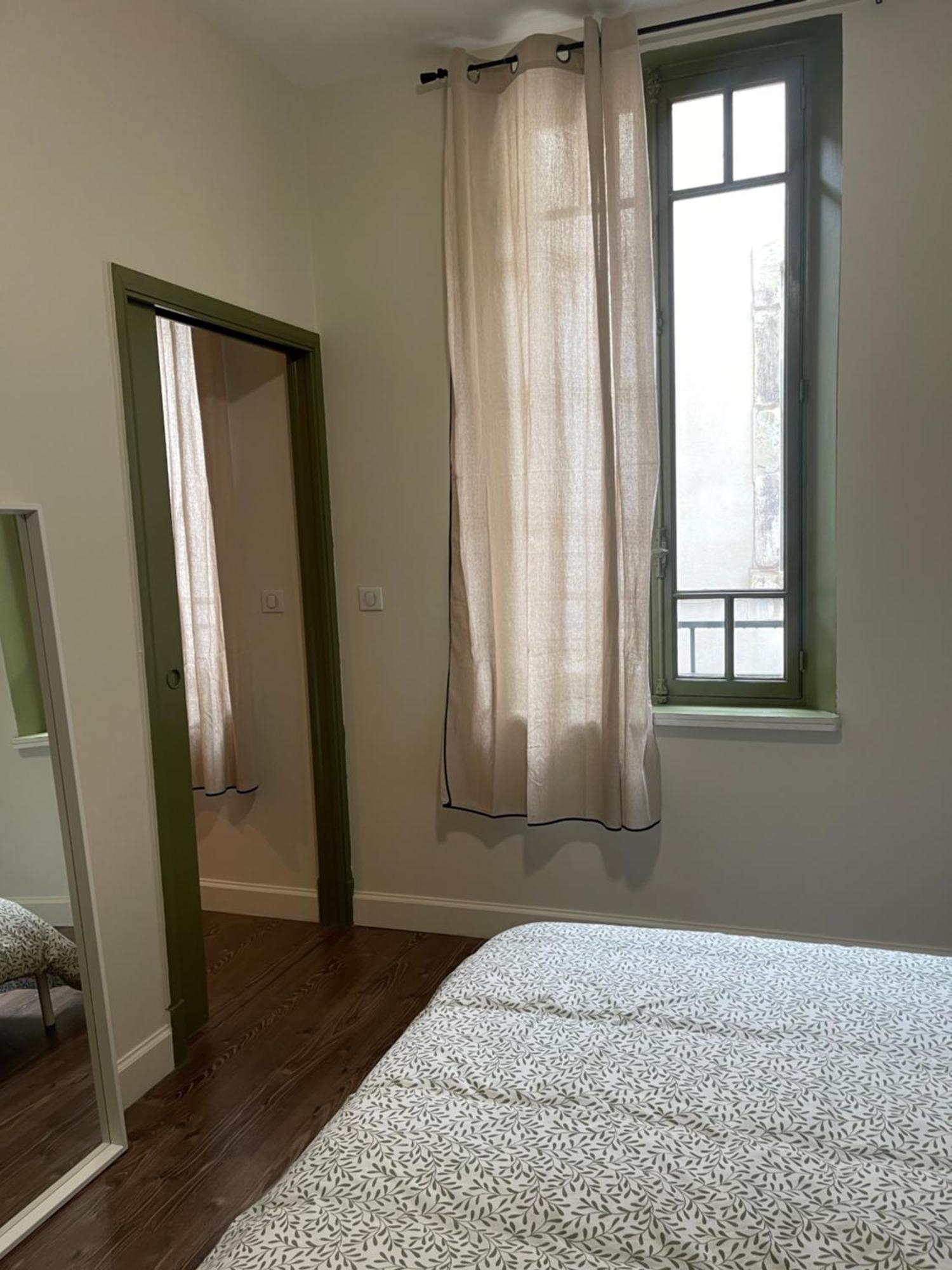 Appartement Au Coeur Du Centre Ville De Каркассонн Екстер'єр фото
